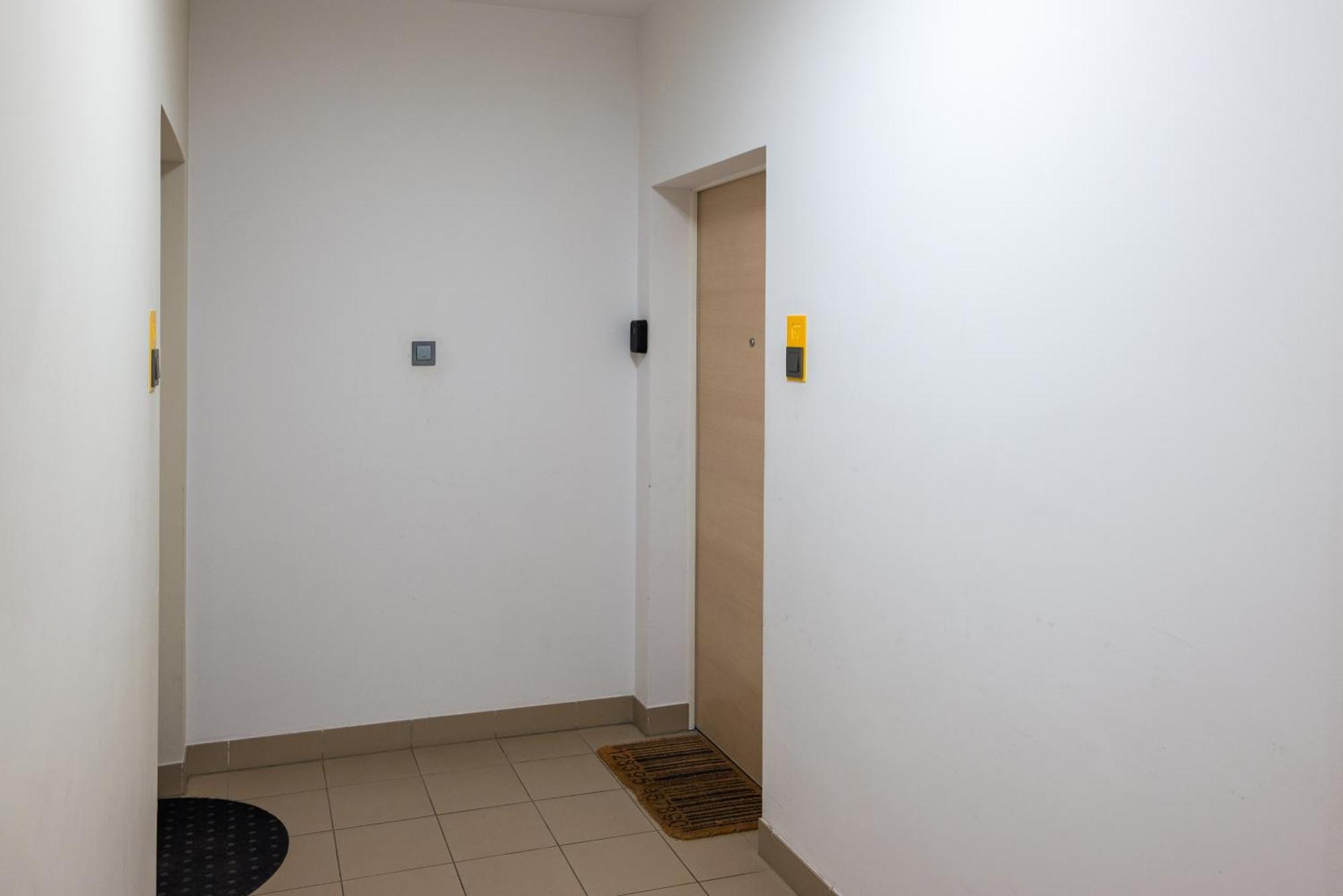 Wola Jana Kazimierza Chic Apartment Varşovia Exterior foto