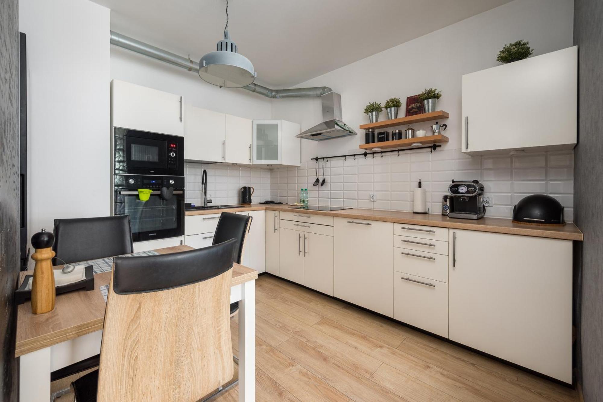 Wola Jana Kazimierza Chic Apartment Varşovia Exterior foto