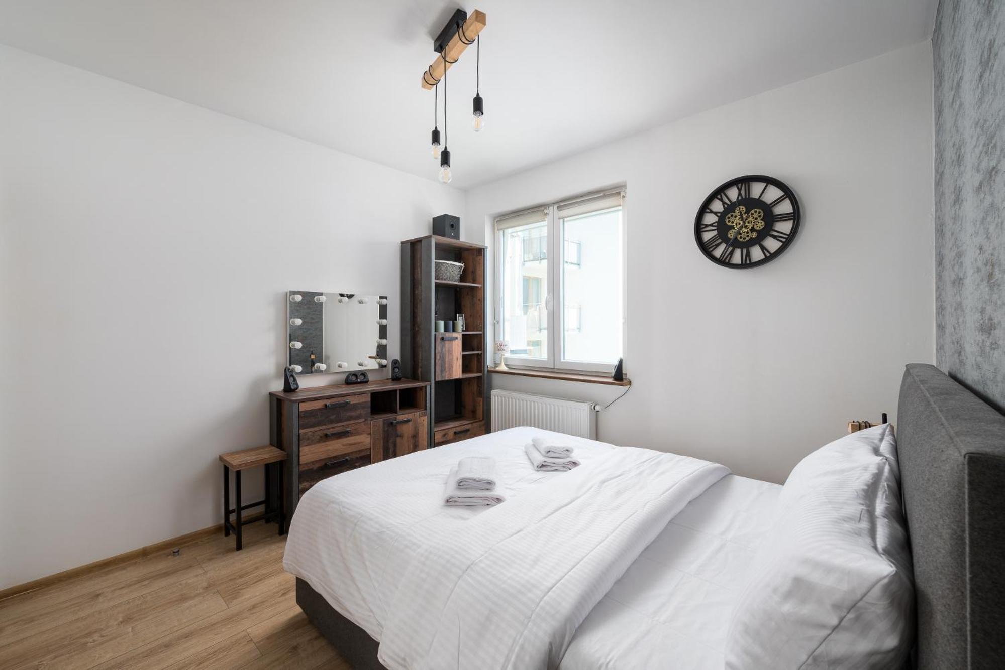 Wola Jana Kazimierza Chic Apartment Varşovia Exterior foto